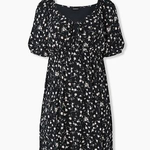 Torrid Sz 0 Peasant Dress EUC